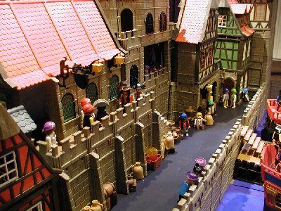 Bonaliss06 Esmeralda4.jpg (283.65 KiB) 1160 mal betrachtet "Kommt bitte mit. Ich kann zwei Männer für Recht und Gesetz gut gebrauchen!"