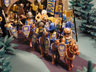 Bonaliss13 Ausritt des Conde.jpg (242.22 KiB) 436 mal betrachtet Bonaliss13 Ausritt des Conde.jpg