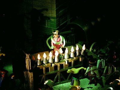 Feier-Schlangentaenzerin.jpg