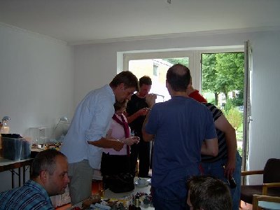 Neu 006.jpg (36.33 KiB) 1282 mal betrachtet Erstmal einen groben Überblick verschaffen....