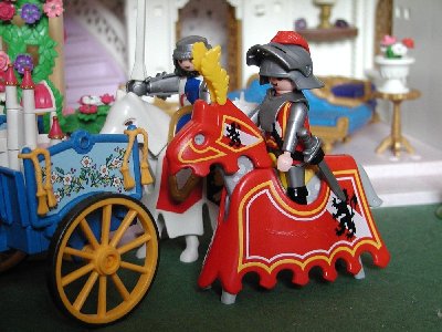 Utes Fahrt 02 Knight und Lucifer.jpg (195.54 KiB) 1612 mal betrachtet &quot;Wir sehen wir todschick aus, oder?&quot;