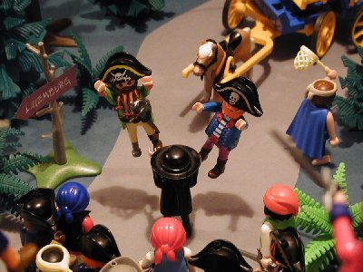 Piratenueberfall13 Piratenflug2.jpg (181.25 KiB) 5376 mal betrachtet Piratenueberfall13 Piratenflug2.jpg