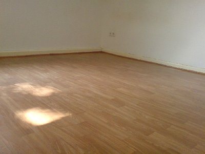 leerer Raum.JPG (55 KiB) 5200 mal betrachtet leerer Raum.JPG