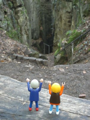 Teufelsschlucht II.jpg (173.43 KiB) 3646 mal betrachtet Da soll ich rein!