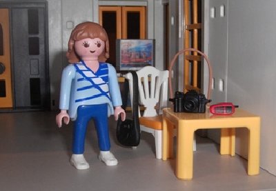 Bild8.JPG (33.78 KiB) 2010 mal betrachtet Am nächsten Tag. Kamera, Handy, Handtasche ...