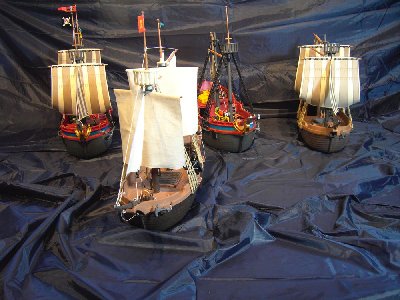 Schiff 041.JPG (136.75 KiB) 3420 mal betrachtet Ganz schön was los auf Jedis Werft, aber keine Angst, er fährt nur mit der Alten Kahn, dem bewährten Schlachtross, äh, Schiff