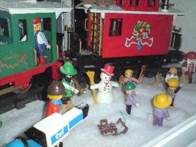 Playmo Weihnachten 001.JPG (451.47 KiB) 690 mal betrachtet Playmo Weihnachten 001.JPG