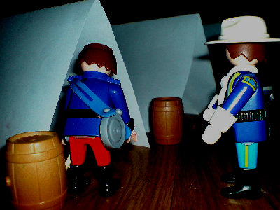DSC00021.JPG (321.98 KiB) 971 mal betrachtet "Ich, also,... ohhh, ich sagte es doch: Hier ist sein Zelt. Captain Flash, Sir? Ich bin es, Luitenant Yank. Ich muss mit ihnen sprechen. Es ist Dringend."