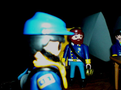 DSC00028.JPG (251.85 KiB) 976 mal betrachtet "Ich kann ihnen leider im Moment nicht mehr sagen. Darum bitte ich um ihr Vertrauen bis wir uns in einer halben Stunde im Zeugzelt treffen. Captain Tricorn?"