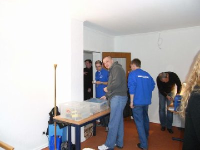 Februar 002.jpg (27.98 KiB) 527 mal betrachtet Ja klar, ist alles nur für den Österreicher...