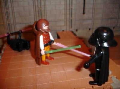 DSC03998.JPG (16.61 KiB) 991 mal betrachtet und kämpft mit Obi-Wan.