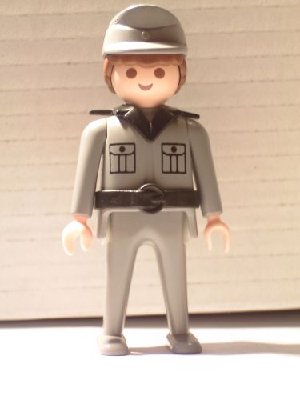 Firmus Piett.jpg (40.93 KiB) 1198 mal betrachtet Firmus Piett.jpg