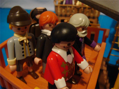 Finale-128.jpg (248.12 KiB) 1707 mal betrachtet ... gebannt schauten unsere Reisenden auf das Deck. Herr von Winschi und Herkules Püree konnten einen Seufzer nicht unterdrücken...