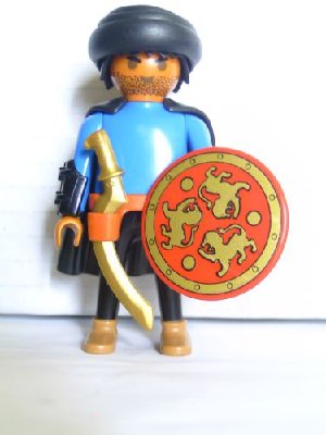Araber.jpg (55.32 KiB) 1510 mal betrachtet Einer der besten Kämpfer des bösen Herzogs: Abdul der Schreckliche, ein Ritter aus dem Orient.