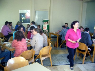 m_ 117.jpg (180.03 KiB) 1458 mal betrachtet beim WWF (Weißwurst-Frühstück)