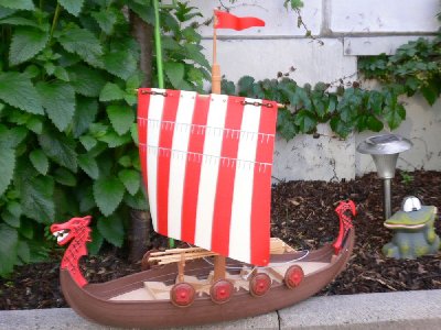 Roter Drache.jpg