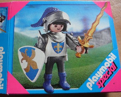 taubenblau-ritter.jpg