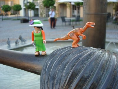 Vogelpark Orthenburg 129.jpg (77.37 KiB) 1028 mal betrachtet Der Kuhkopf ist riesig, bietet aber guten Halt.