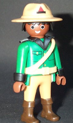 Grüner Mounty.jpg