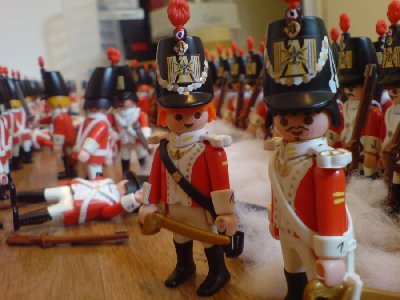DSC00843.JPG (87.36 KiB) 1155 mal betrachtet "Natürlich Oberst La Salle, aber..." "Sie haben ihre Sache gut gemacht, Major und jetzt,... beenden sie es. Ich gehe zurück zur Fahne."
