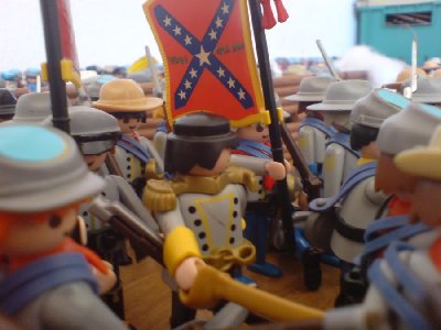 DSC01344.JPG (76.1 KiB) 1137 mal betrachtet "Nur ihres ist nicht texanisch! Empfangt Sie sie, Major Kerrington!"