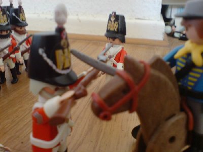 DSC01499.JPG (65.04 KiB) 1123 mal betrachtet "Dein Säbeldrill ist schlecht, mein Kleiner!" *Kling*