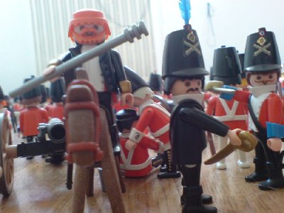 DSC01518.JPG (77.47 KiB) 1125 mal betrachtet "Aber wir sind dumm genug um zu bleiben. Jetzt zeigen wir denen mal wie dumme deutsche Offiziere kämpfen, was Leutnant?" "Den Tag werden die nicht vergessen."