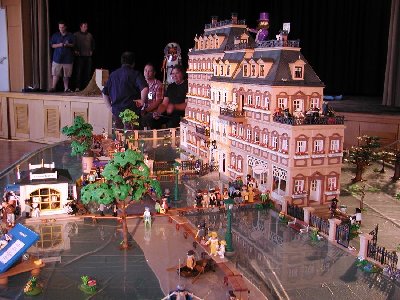 Elises Diorama.jpg