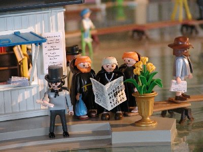 Elises Diorama10.jpg