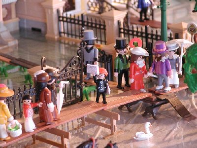 Elises Diorama16.jpg
