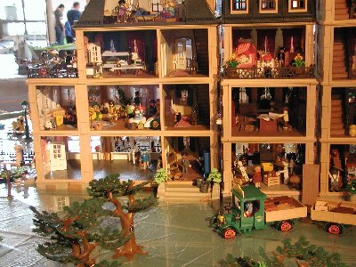 Elises Diorama25.jpg