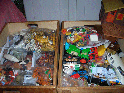Sammlung-9.gif (196.07 KiB) 560 mal betrachtet Links mein drittes Sammelgebiet: Die wunderschönen Tiere. Rechts: Auch ganz schöne Sachen. Das Blockhaus kommt gleich zur Westernwelt.