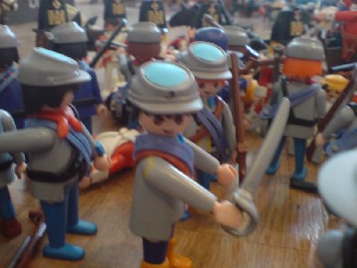 DSC01929.JPG (76.28 KiB) 1111 mal betrachtet "Verflucht, wir sitzen in der Falle! 1.Zug! Rückzug! Zurück zur Hauptlinie!"