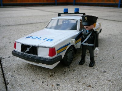 polis 001 [800x600].JPG