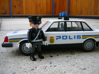 polis 002 [800x600].JPG
