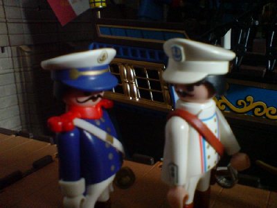 DSC02272.JPG (70.44 KiB) 1115 mal betrachtet "Irr ich mich, oder sind dass alles Niederländer." "SIe haben recht Berthier. Er sagte ja er hat etwas mit der Mannschaft vor."