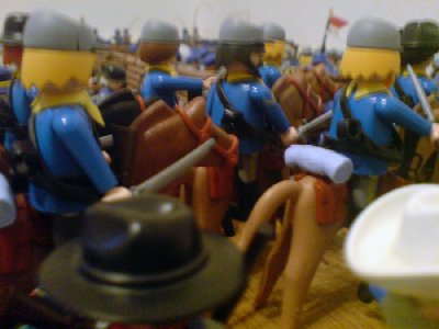 DSC02447.JPG (77.84 KiB) 1388 mal betrachtet "Die Dragoner sind zurück, Sir." "Was sie nicht sagen, Taggert. Sind ja zum Glück noch genug übrig."