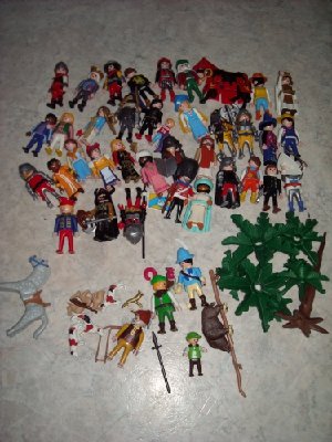 Figuren_klein.jpg (176.71 KiB) 1354 mal betrachtet Figuren_klein.jpg