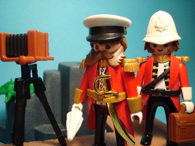 276.jpg (183.6 KiB) 1272 mal betrachtet &quot; Guten Tag der Herr , wir suchen ein Schiff .&quot;