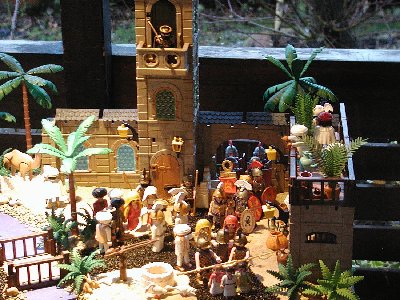 09-Tischplatte-Detail Dorf.jpg