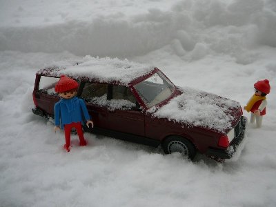 Volvos Schnee 010 [800x600].JPG