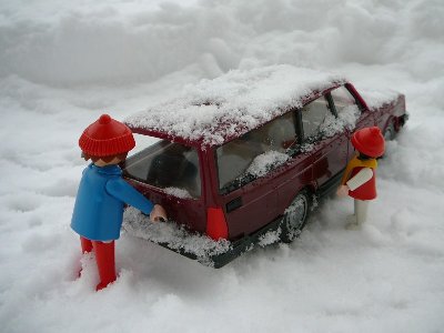 Volvos Schnee 011 [800x600].JPG