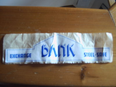 banki 2.jpg (38.44 KiB) 275 mal betrachtet Ich fands genial: