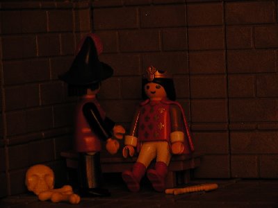 85 Gefaengnis Zauberer Leander.jpg (84.09 KiB) 522 mal betrachtet 85 Gefaengnis Zauberer Leander.jpg