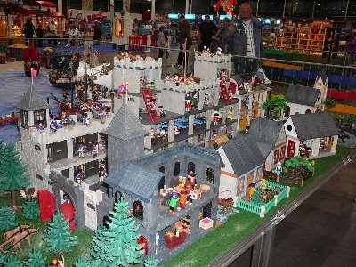 Piraten_2.jpg (168.4 KiB) 1014 mal betrachtet Piraten_2.jpg