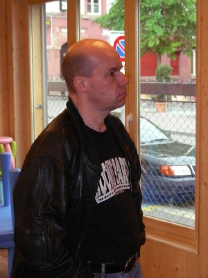 030.JPG