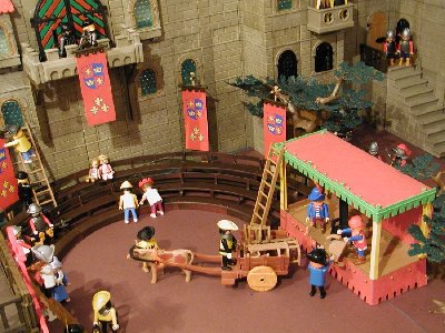 27-Arena gesamt.jpg (212.4 KiB) 980 mal betrachtet 27-Arena gesamt.jpg