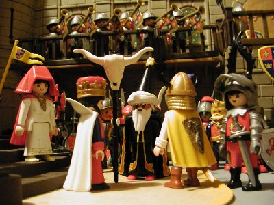 37-Thronsaal Das ist unserer.jpg (182.95 KiB) 825 mal betrachtet 37-Thronsaal Das ist unserer.jpg