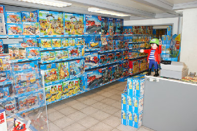 butikken03.jpg (426 KiB) 3450 mal betrachtet butikken03.jpg