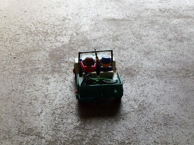 z15.jpg (133.4 KiB) 1192 mal betrachtet Und ab gehts!
